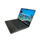 Laptop_LateralDerecho_MacBookProM5
